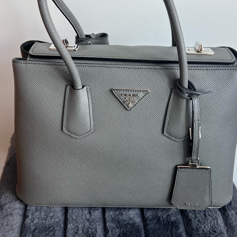 Prada Elegant Gray Tote Bag